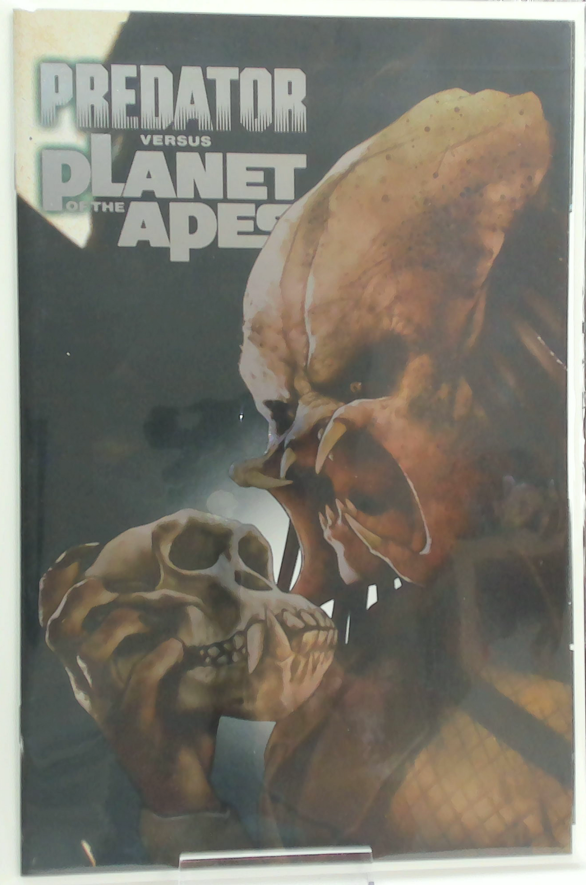 Predator Versus Planet of the Apes #1 (2026) - Ben Oliver Cover E (Foil Variant)